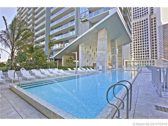 REACH CONDO - Residential Lease