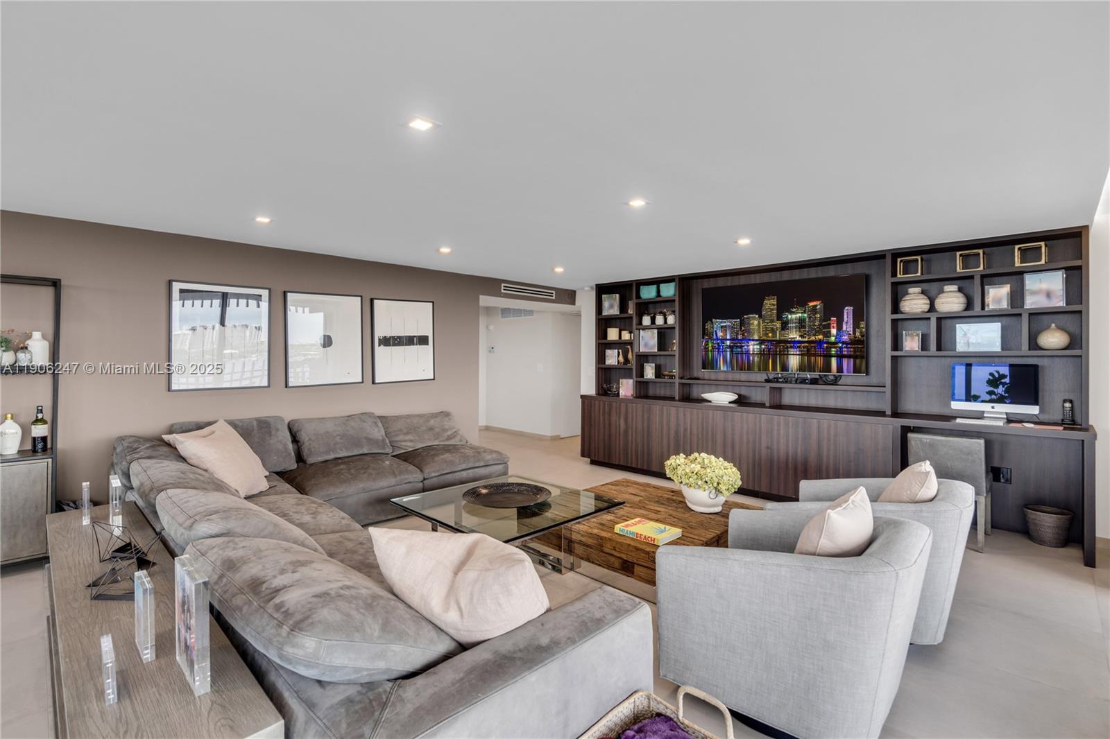 GROVE ISLE CONDO - Residential Lease