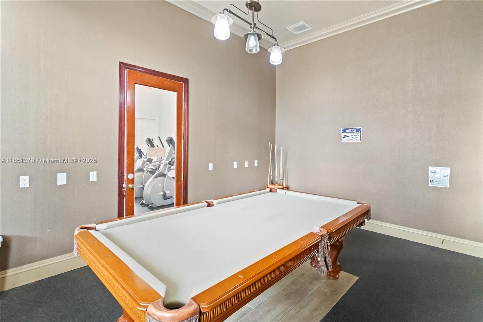 LA VIA CONDO - Residential