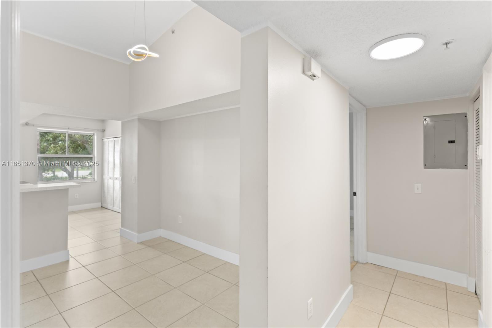 LA VIA CONDO - Residential