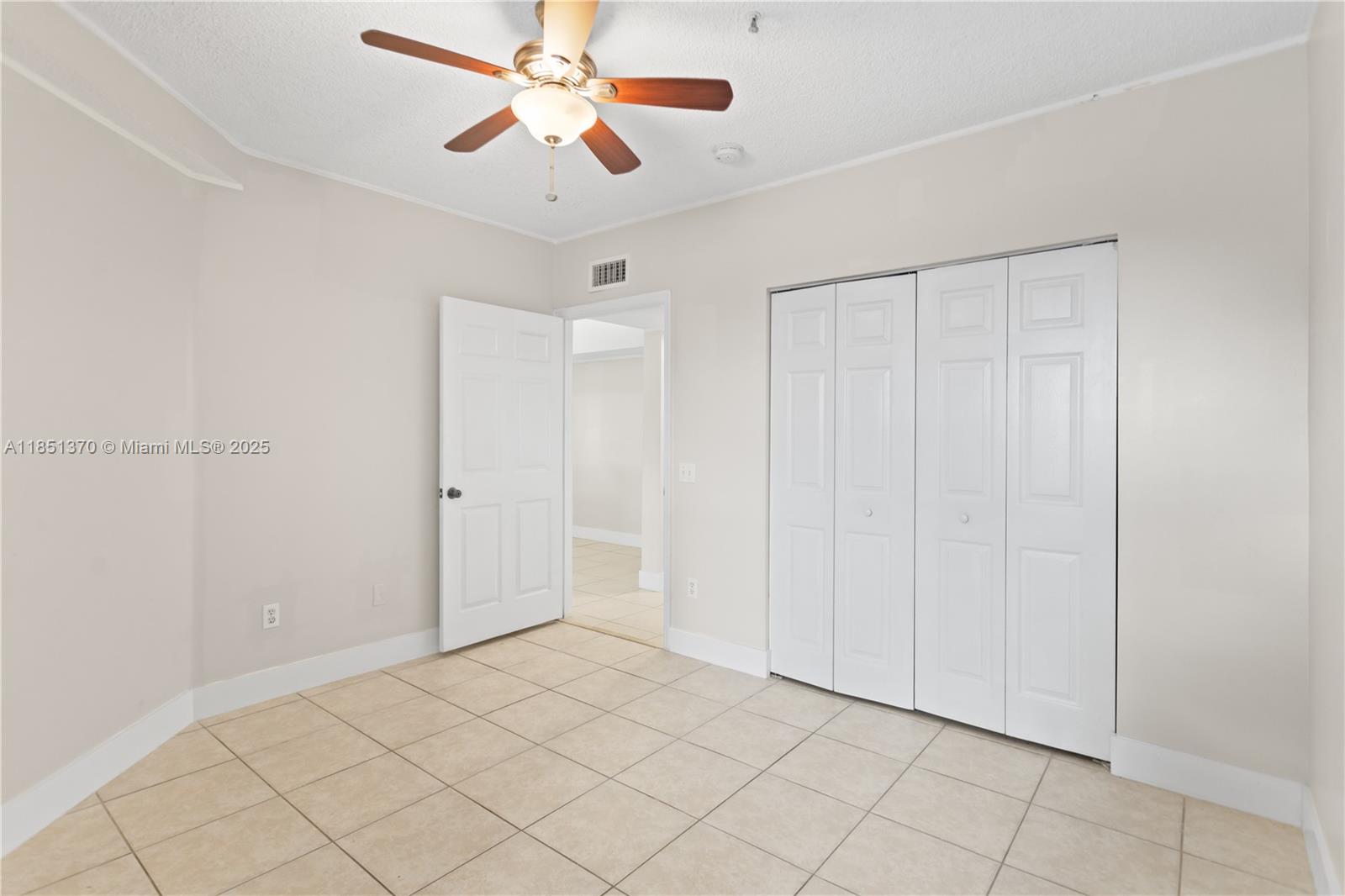 LA VIA CONDO - Residential