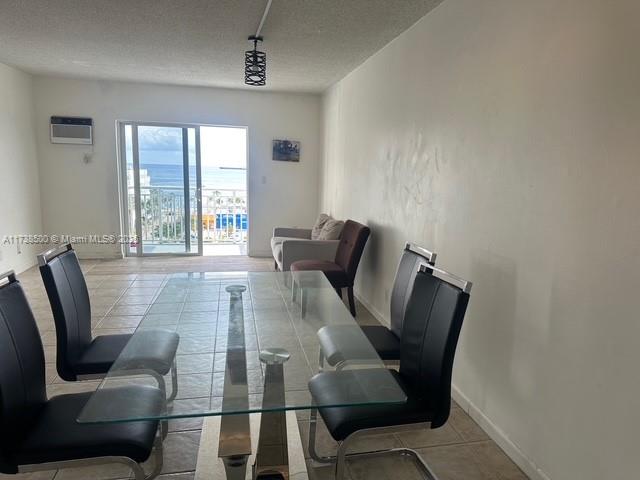 200 S Birch Rd 1015