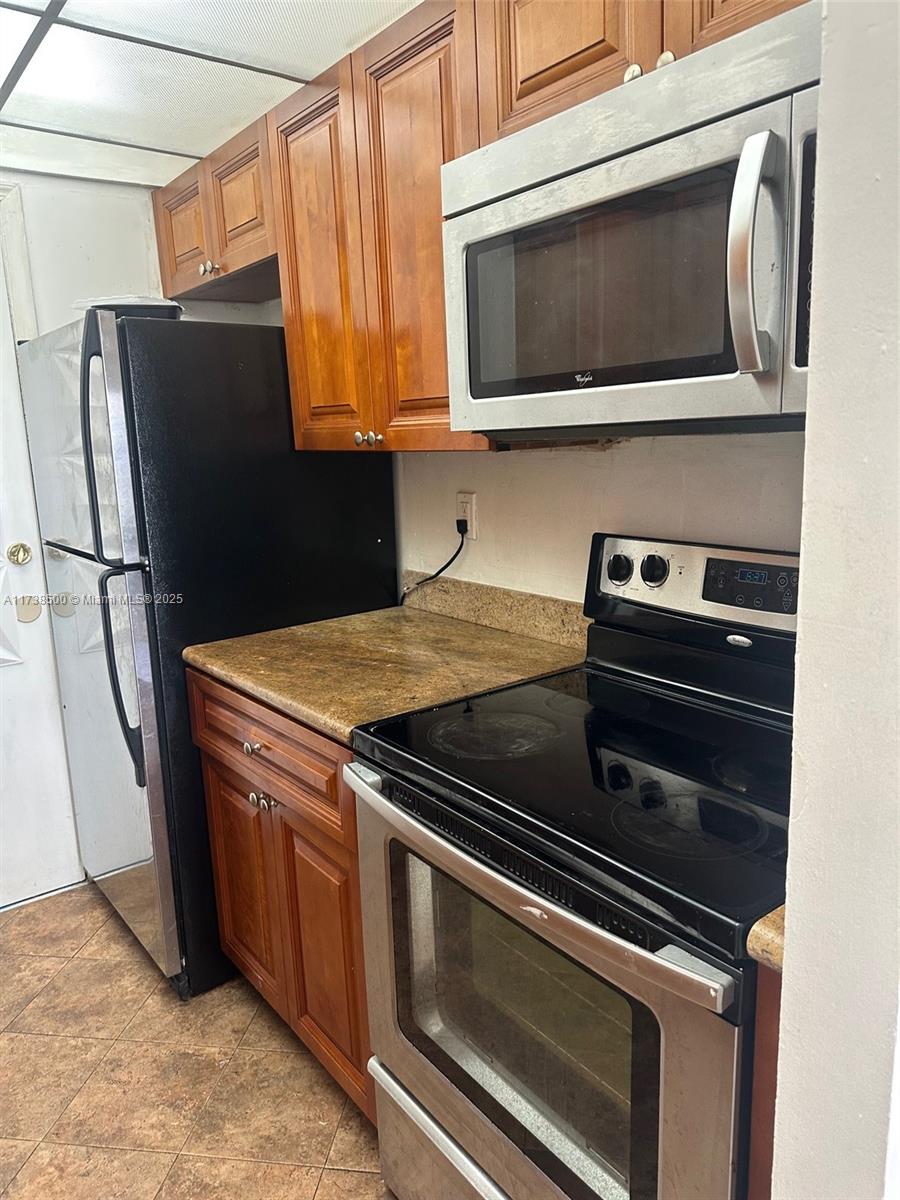 LEISURE BEACH CONDO - Residential