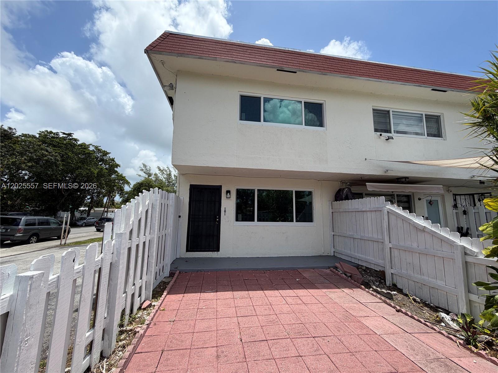 1450 NE 151st St 101 - Image 1