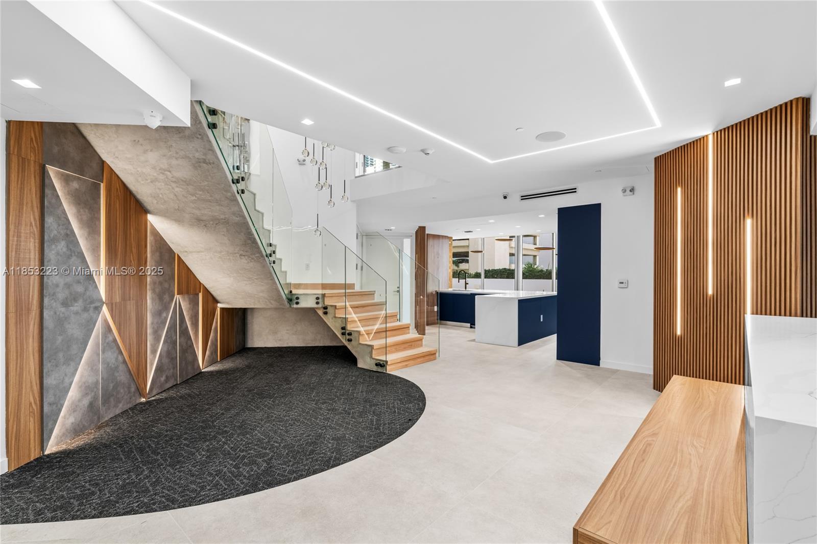 1300 Brickell Bay Dr CU6