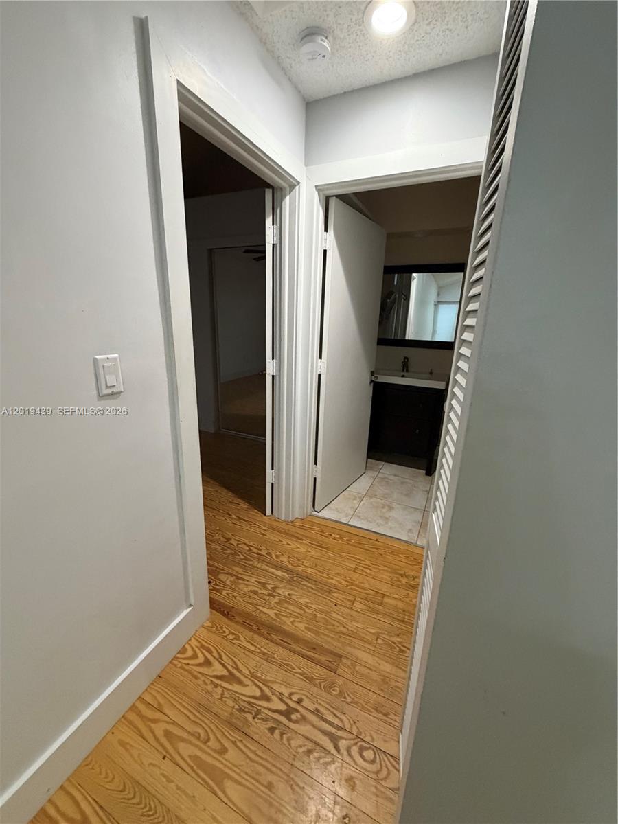 VILG HOMES COUNTRY WALK C - Residential
