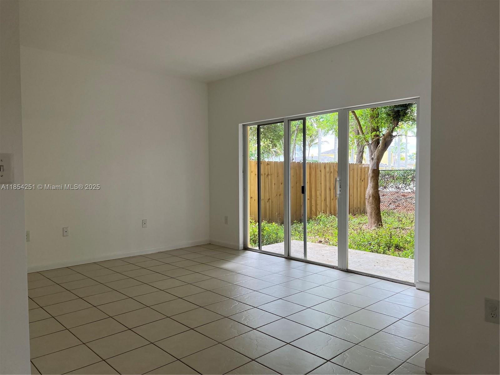 EMILIOS PLACE AT OASIS - Residential