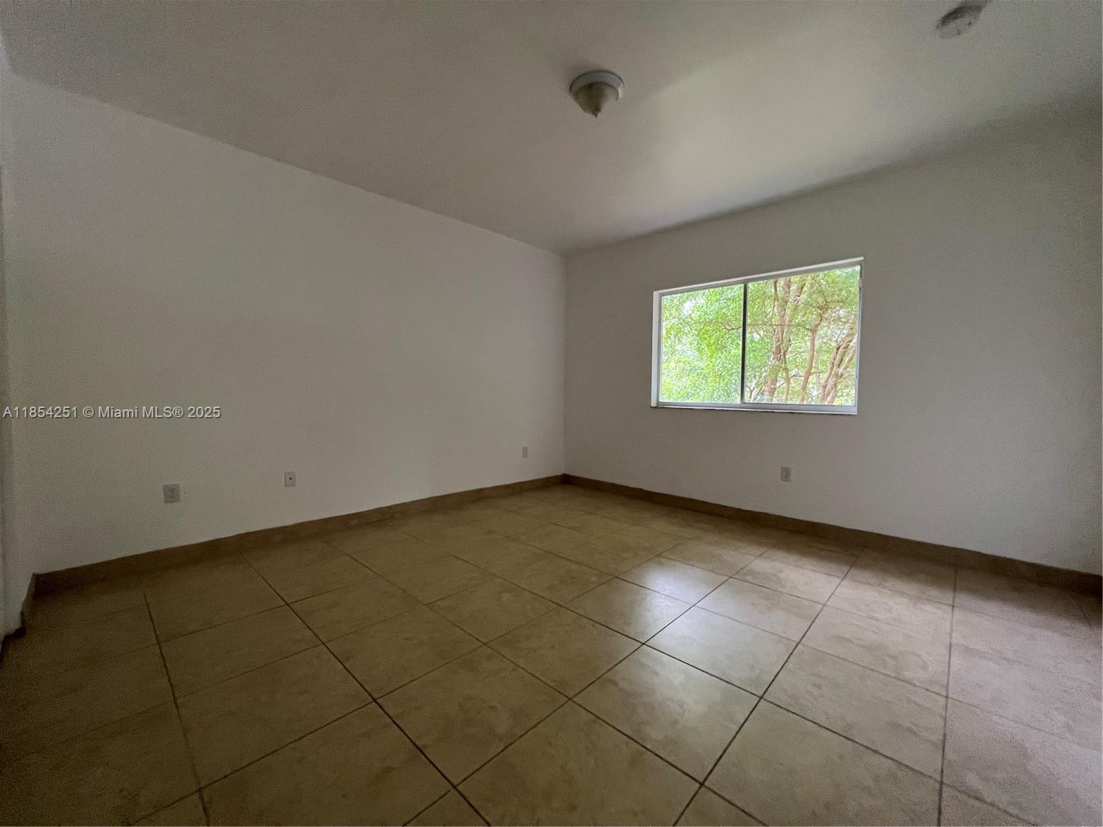 EMILIOS PLACE AT OASIS - Residential