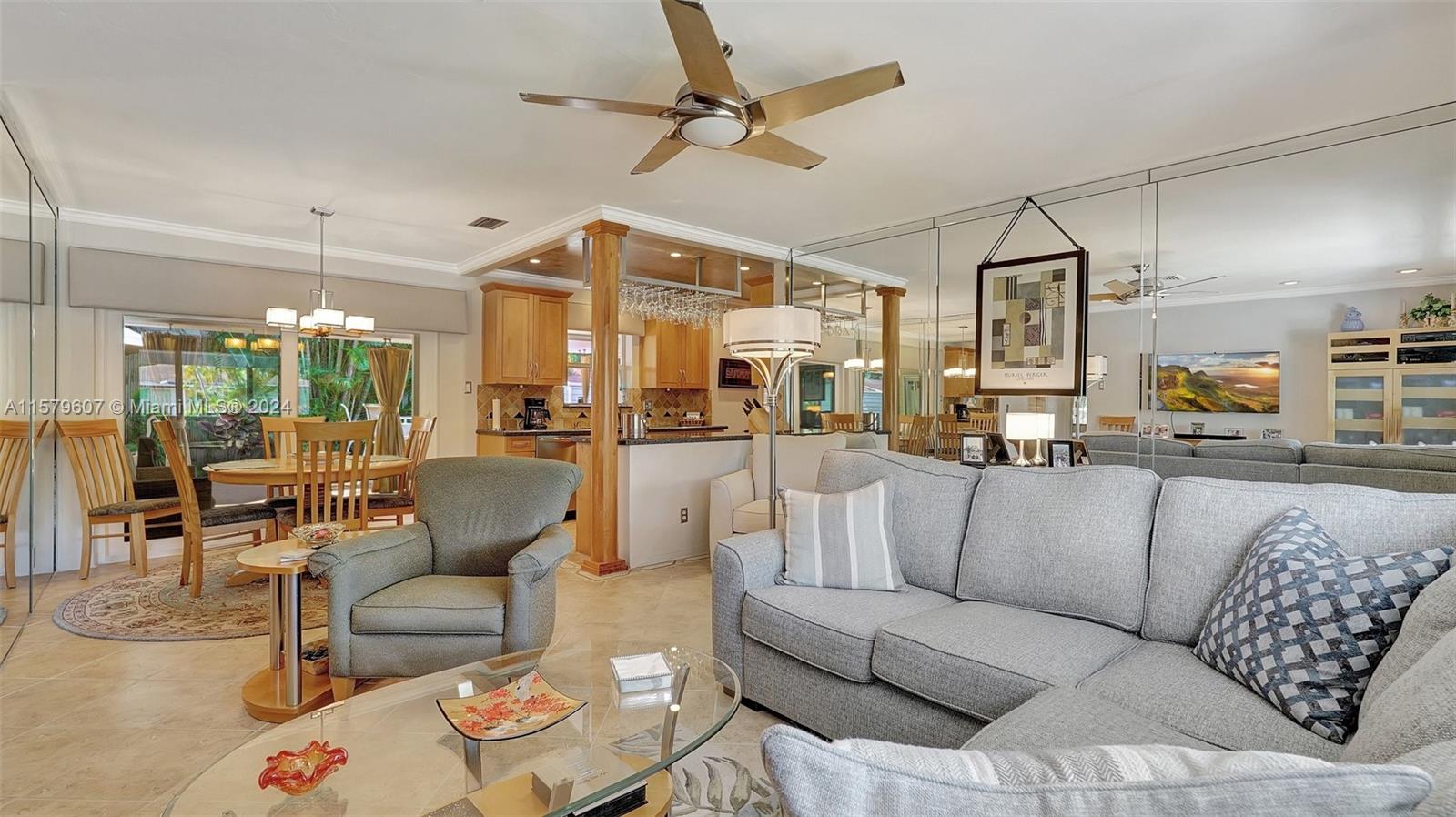 HOLLYWOOD PLACE - Residential