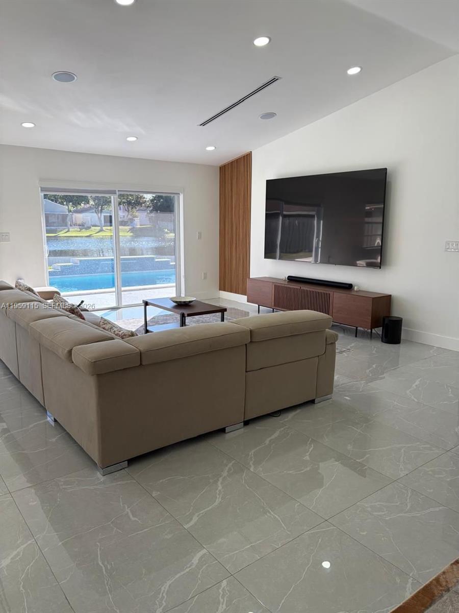 SHENANDOAH SECTION ONE - Residential Lease