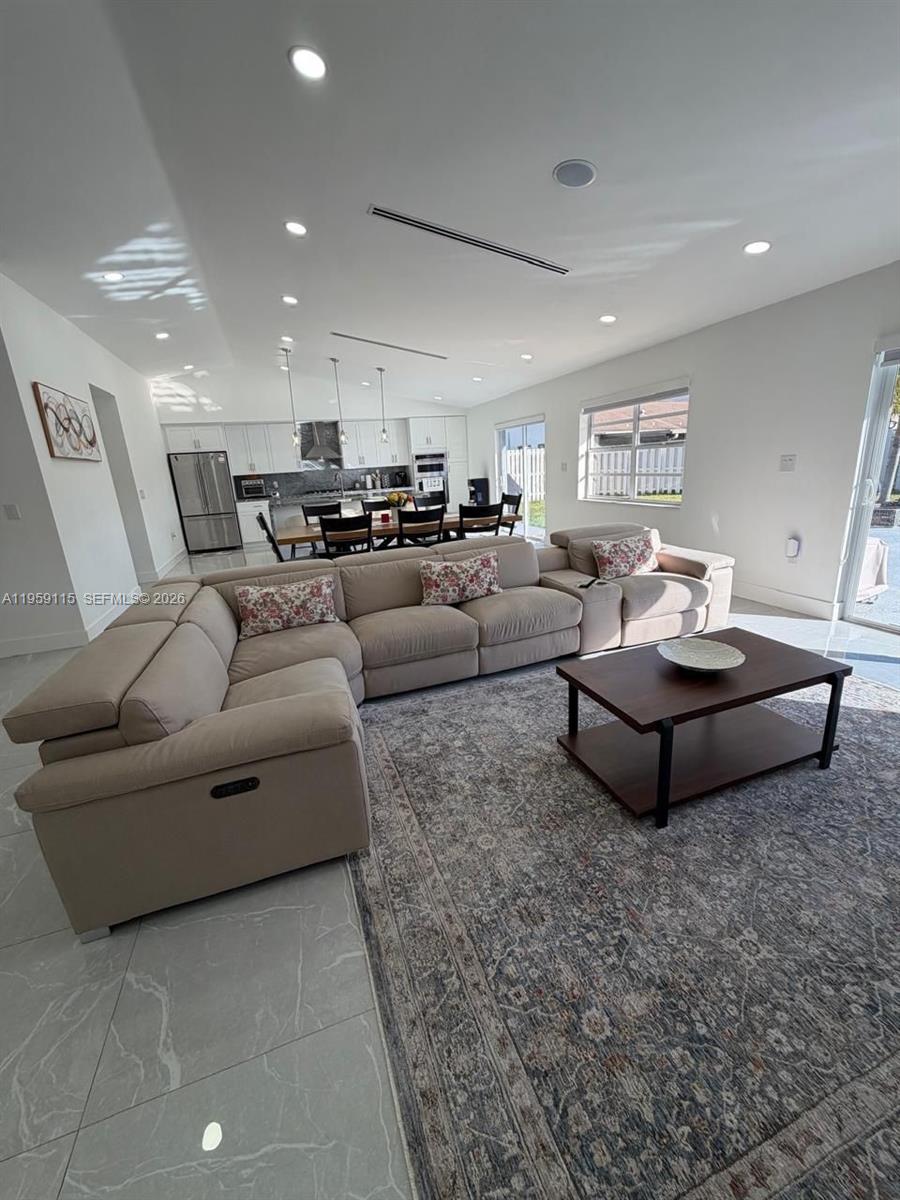 SHENANDOAH SECTION ONE - Residential Lease