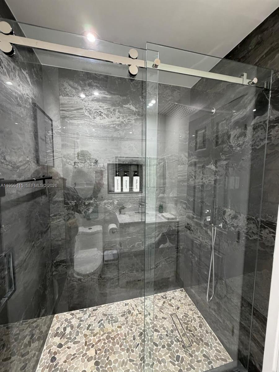 SHENANDOAH SECTION ONE - Residential Lease