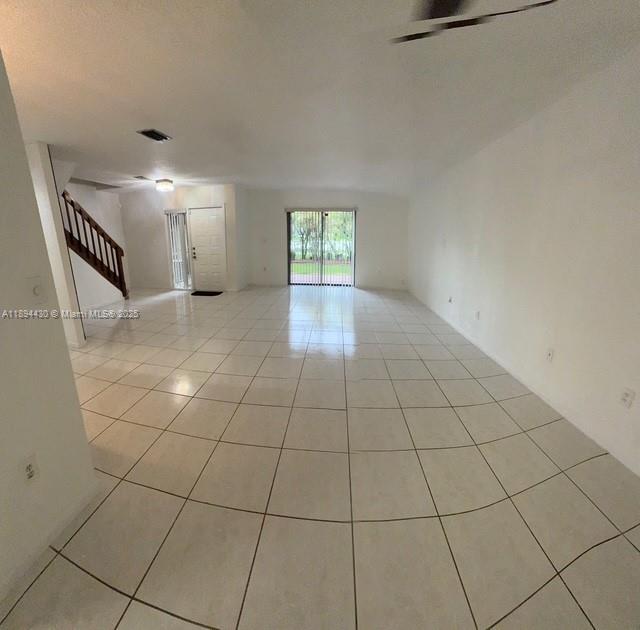 WOODS LANDING CONDO PH I - Residential Lease