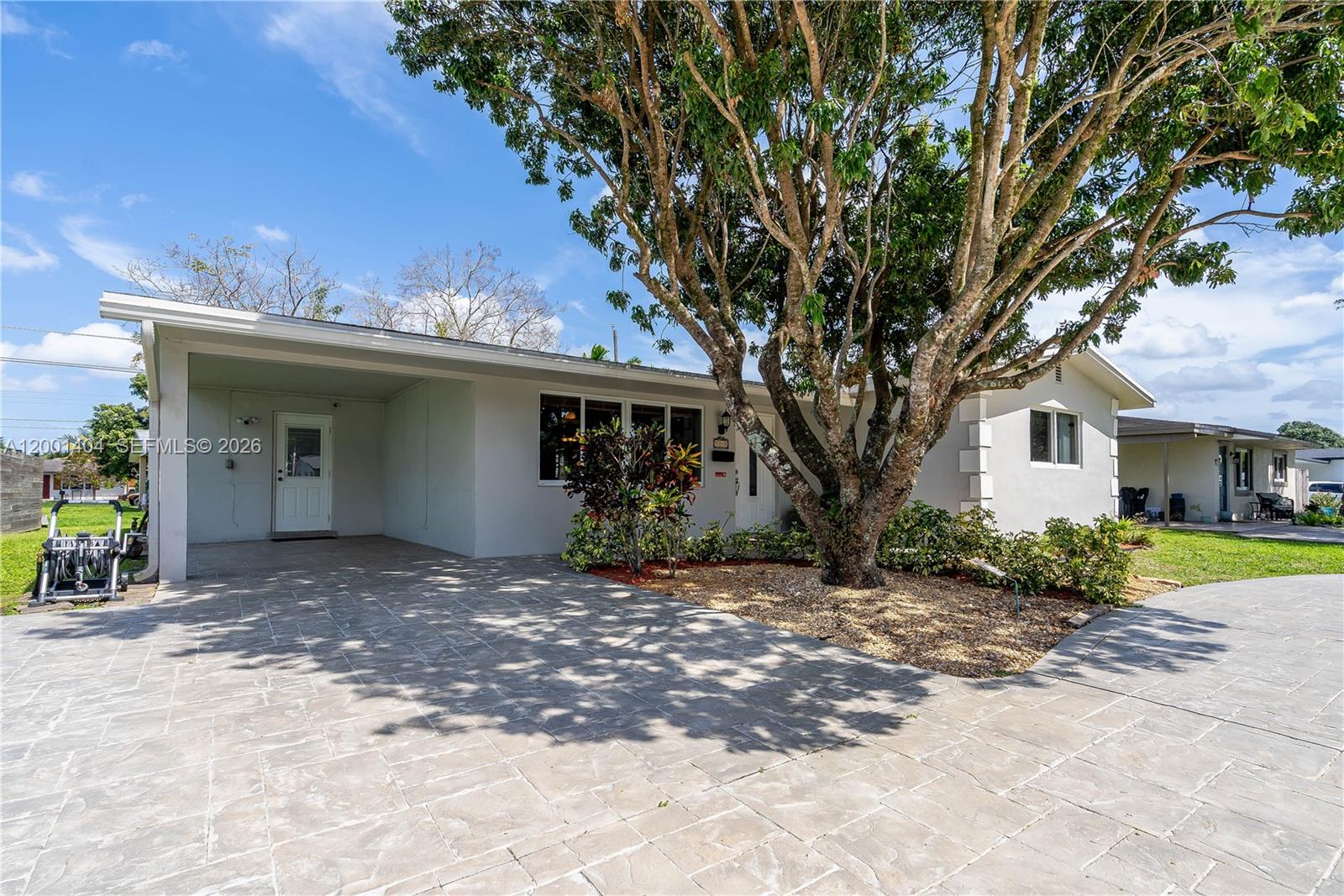 SUMMERTIME ISLES SECOND A - Residential