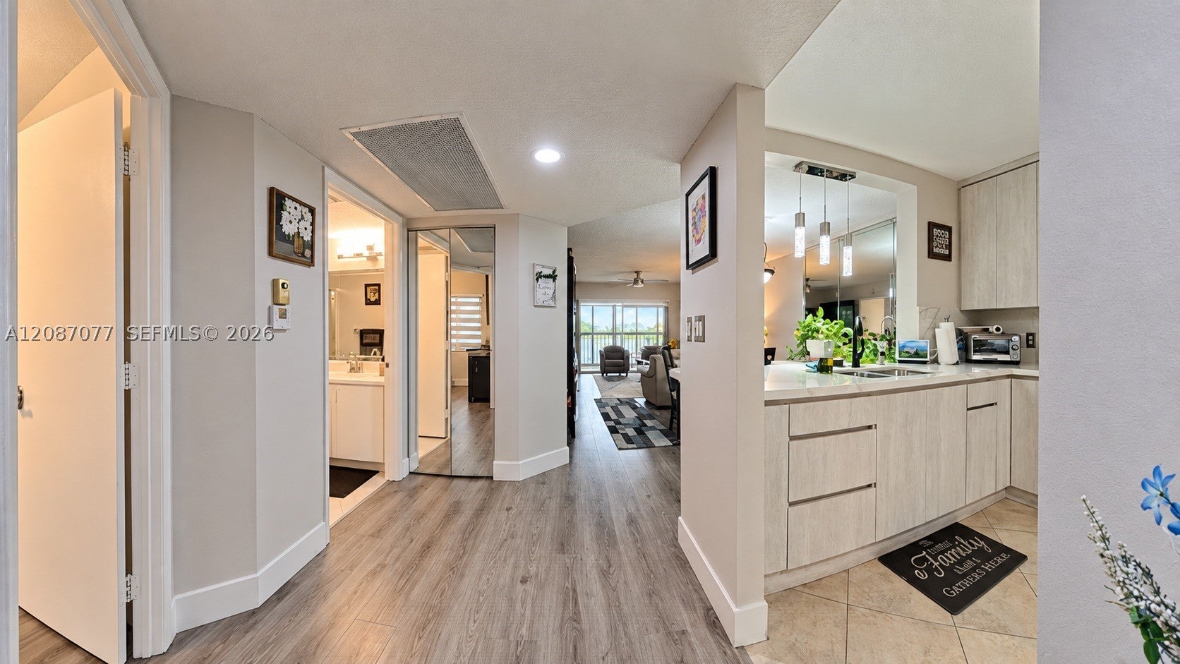 1400 SW 137th Ave 305F, Pembroke Pines FL 33027