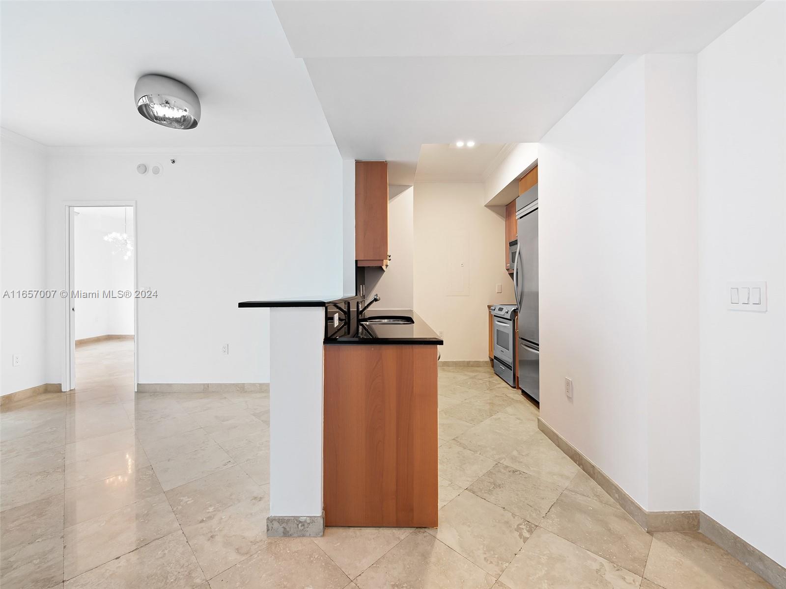 LAS OLAS RIVER HOUSE COND - Residential Lease