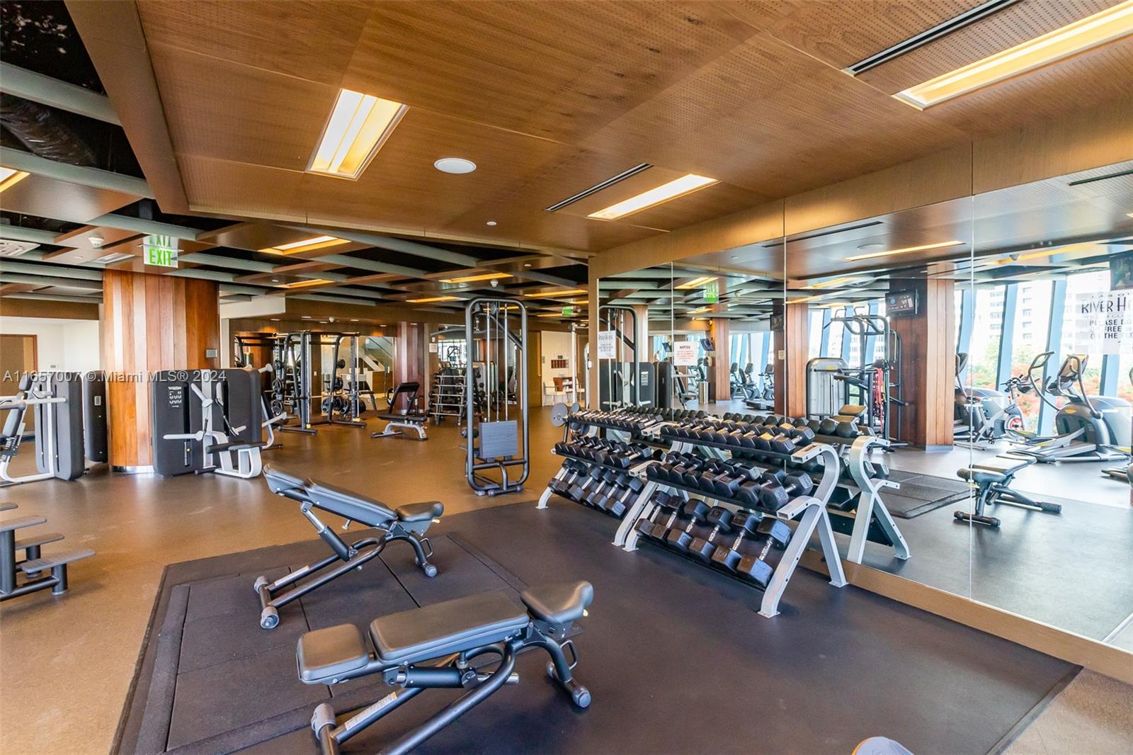 LAS OLAS RIVER HOUSE COND - Residential Lease