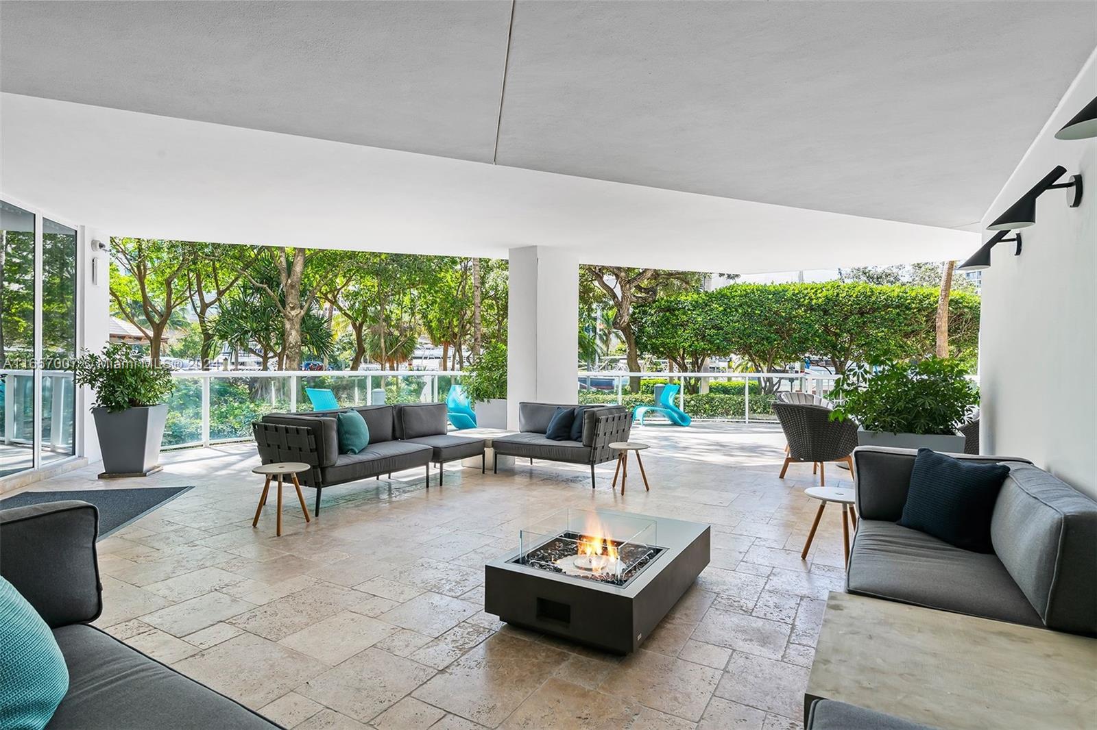 LAS OLAS RIVER HOUSE COND - Residential Lease