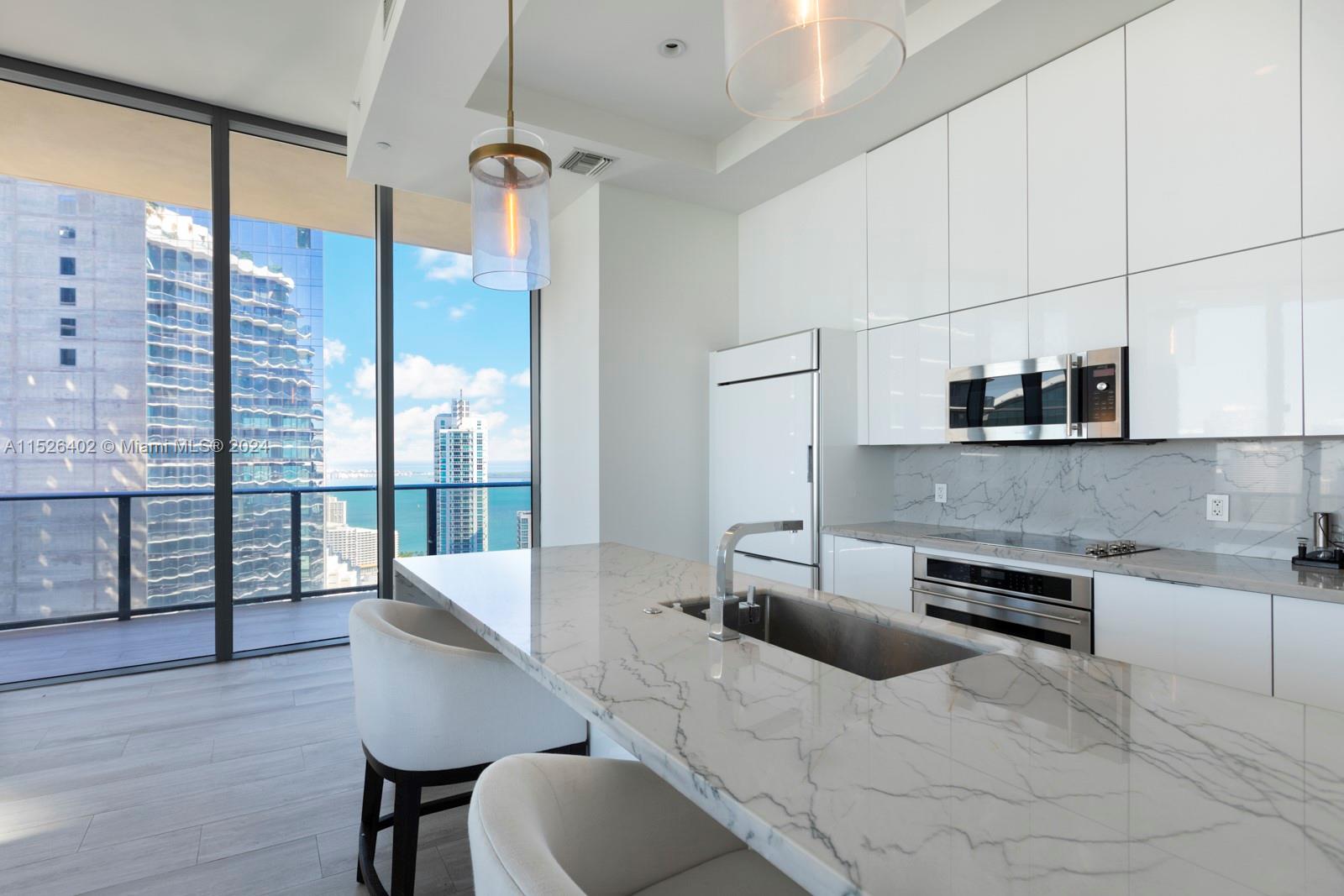 BRICKELL HEIGHTS EAST CON - Residential
