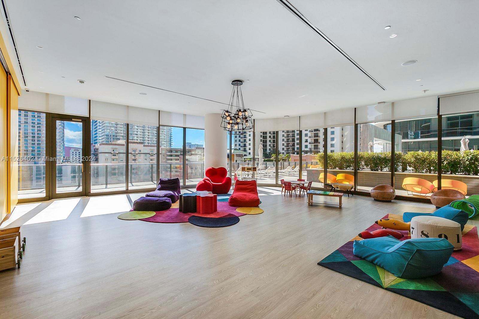 BRICKELL HEIGHTS EAST CON - Residential