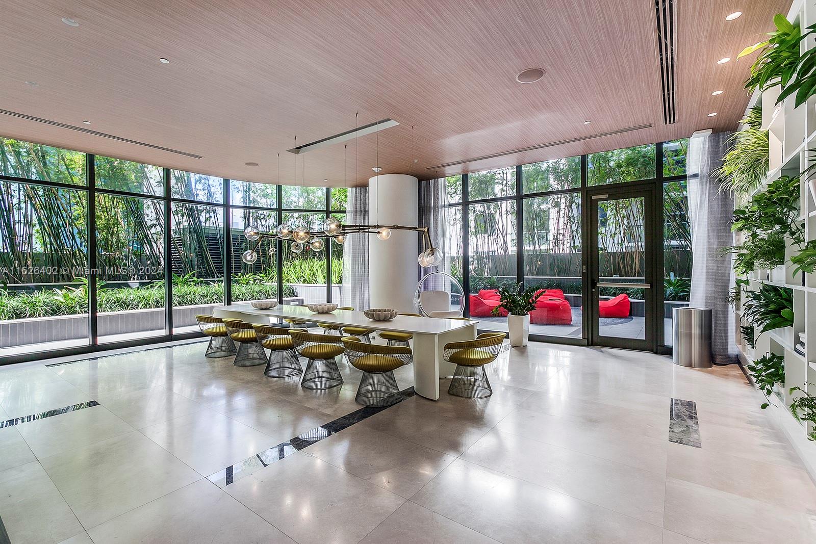 BRICKELL HEIGHTS EAST CON - Residential