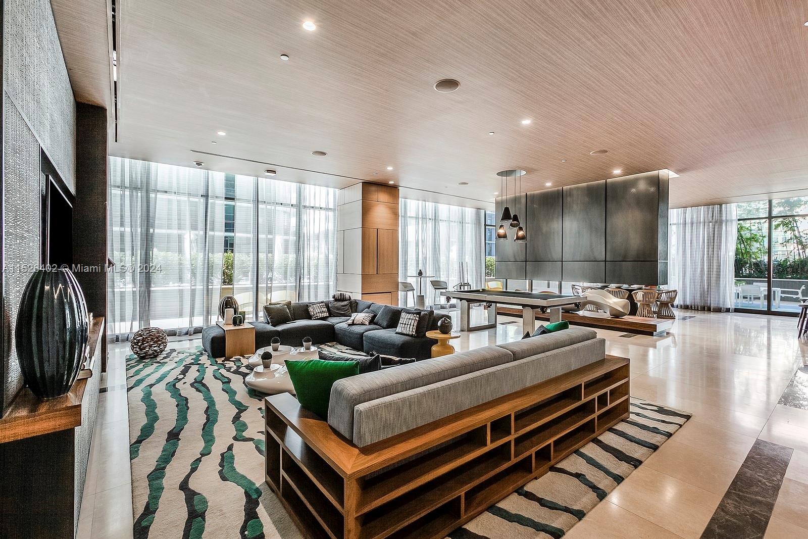 BRICKELL HEIGHTS EAST CON - Residential