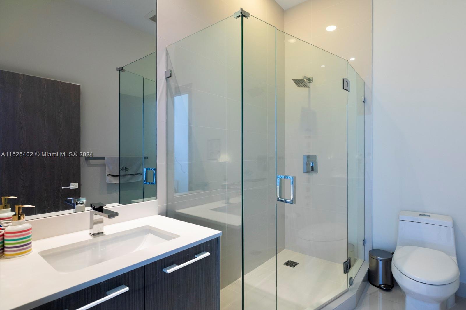 BRICKELL HEIGHTS EAST CON - Residential