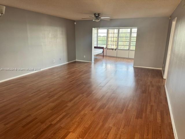 RUBY CONDO - Residential