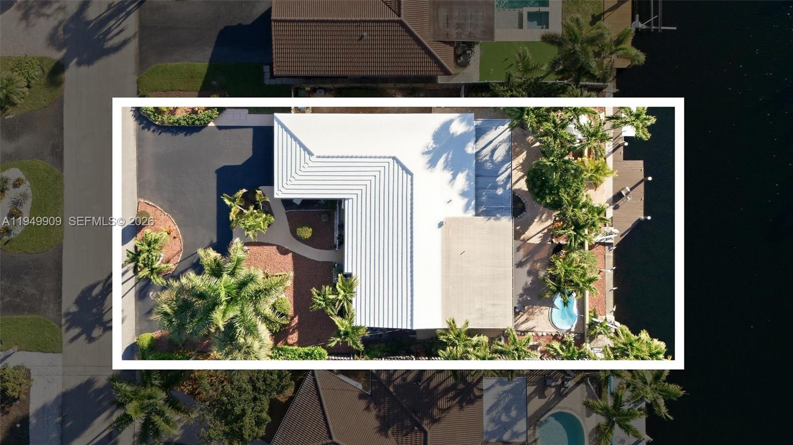 EDGEWATER ESTATES - Residential