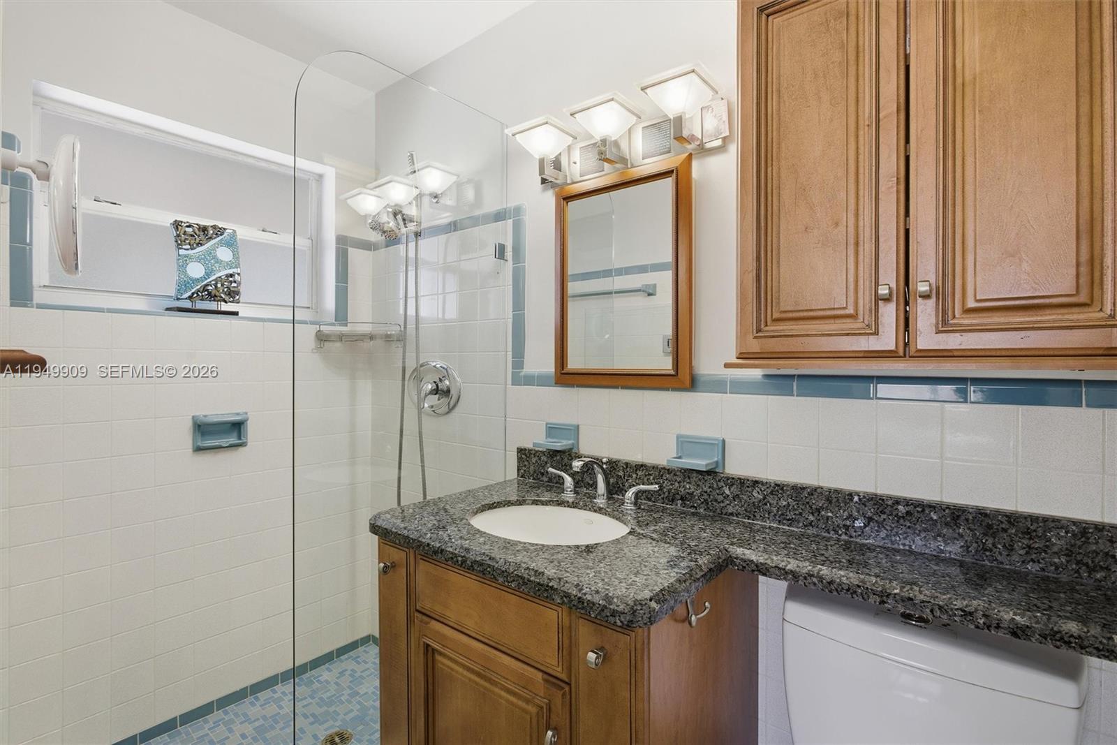 EDGEWATER ESTATES - Residential