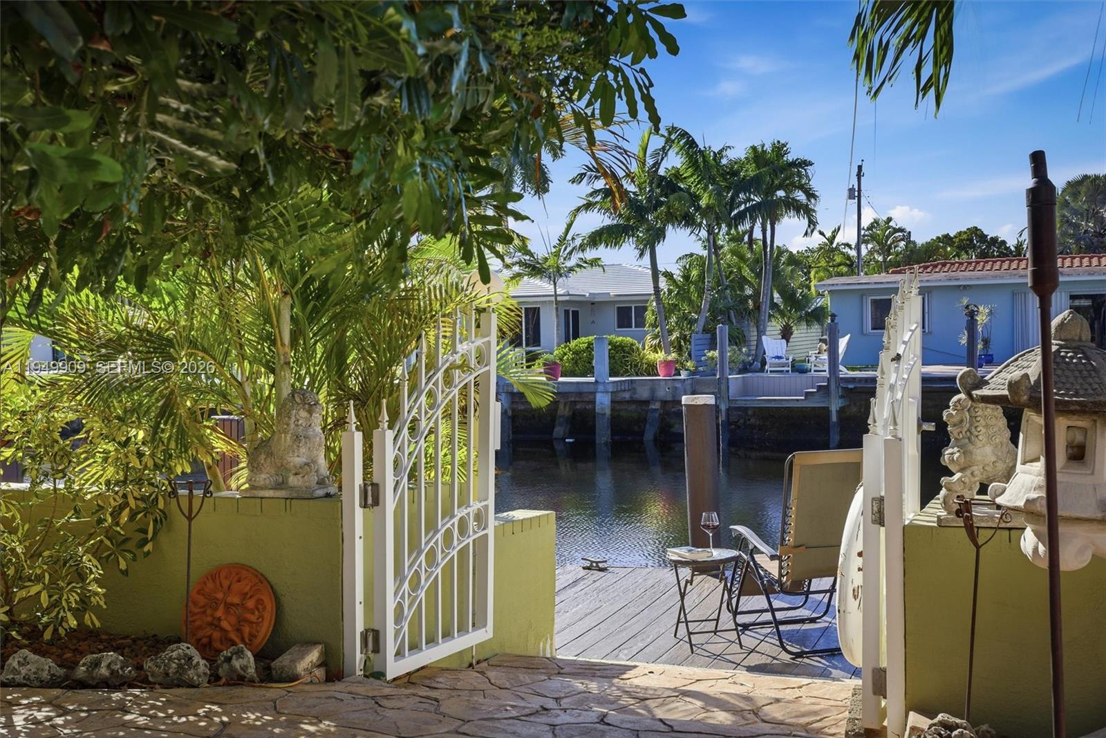 EDGEWATER ESTATES - Residential