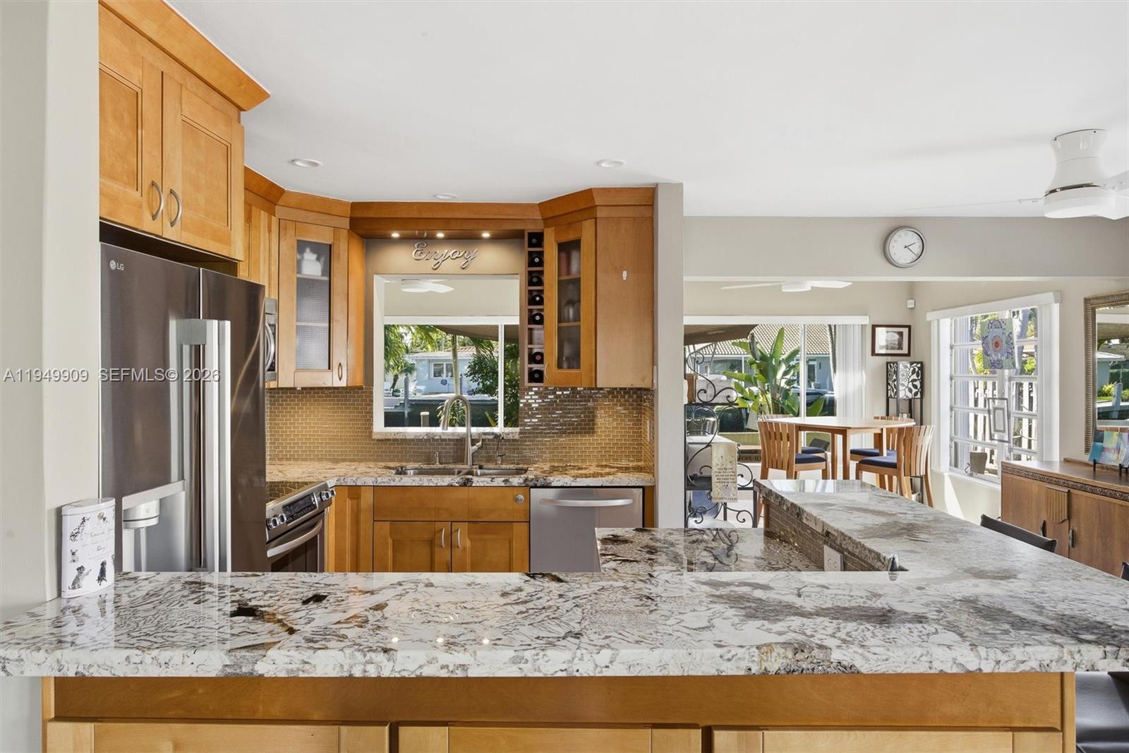 EDGEWATER ESTATES - Residential