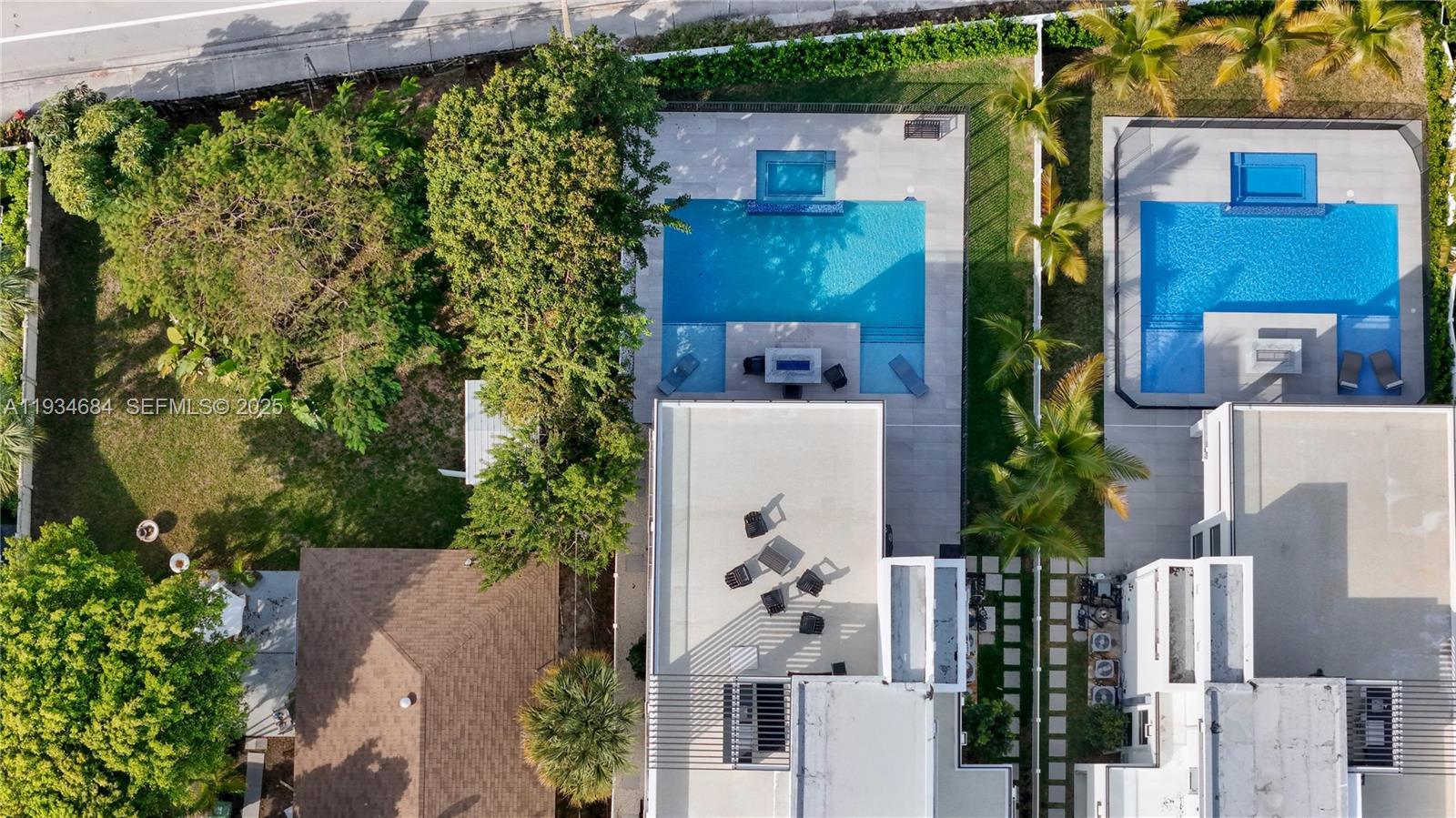 LAUDERDALE BEACH - Residential