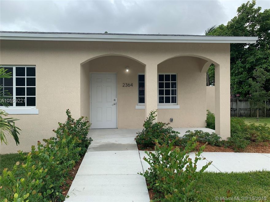 NEW CONSTRUCTION! - Excellent 3 Bedrooms / 2 Bathrooms Duplex that feels like a home. Located on a corner lot, provides privacy and separate entrance from the other unit. Unit features open living area, kitchen with granite counters, fully equipped laundry. Big master bedroom with ensuite bath. Impact Windows. Centrally located with rapid access to public transportation and expressways.