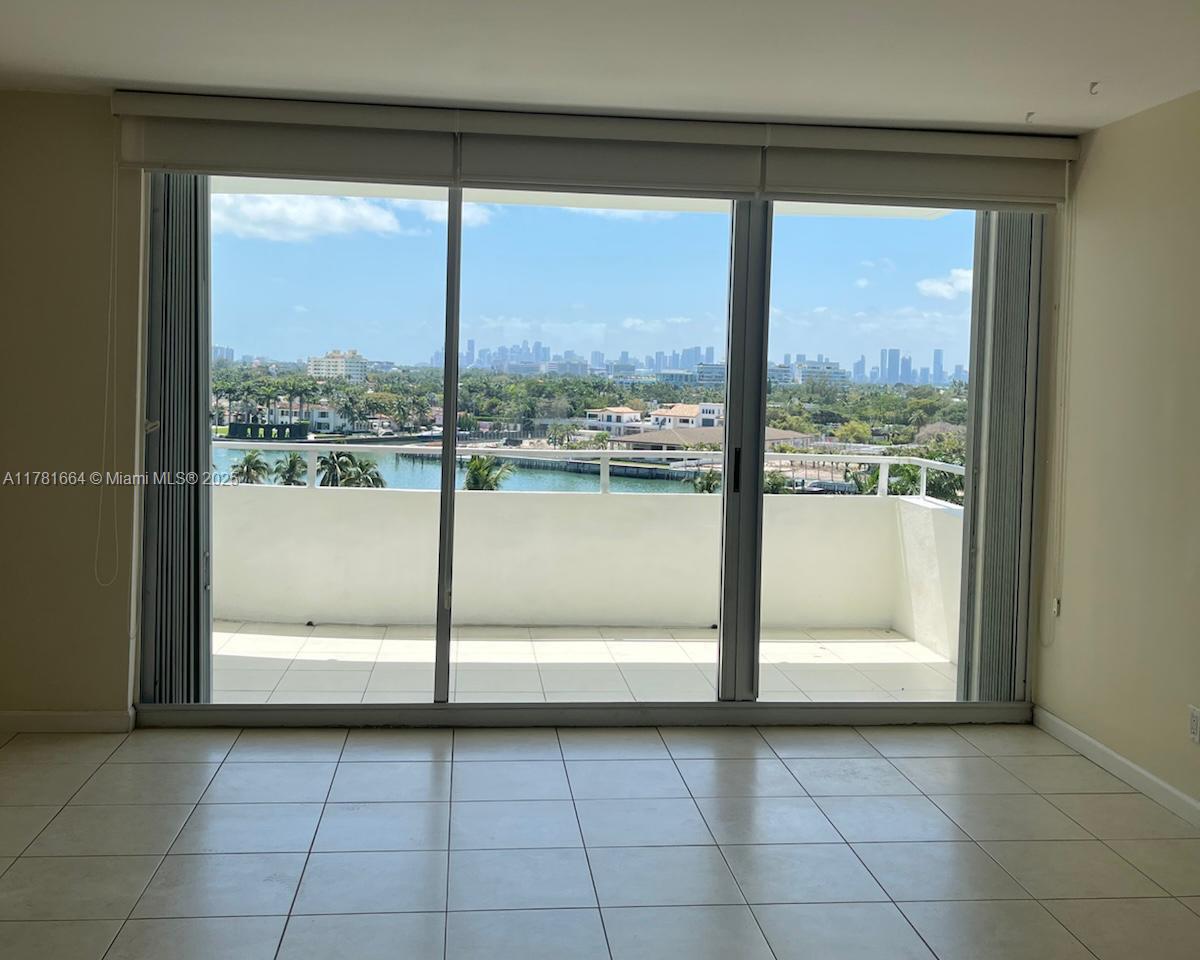 Rental Property at 5161 Collins Ave 909, Miami Beach, Miami-Dade County, Florida - Bedrooms: 1 
Bathrooms: 2  - $2,700 MO.