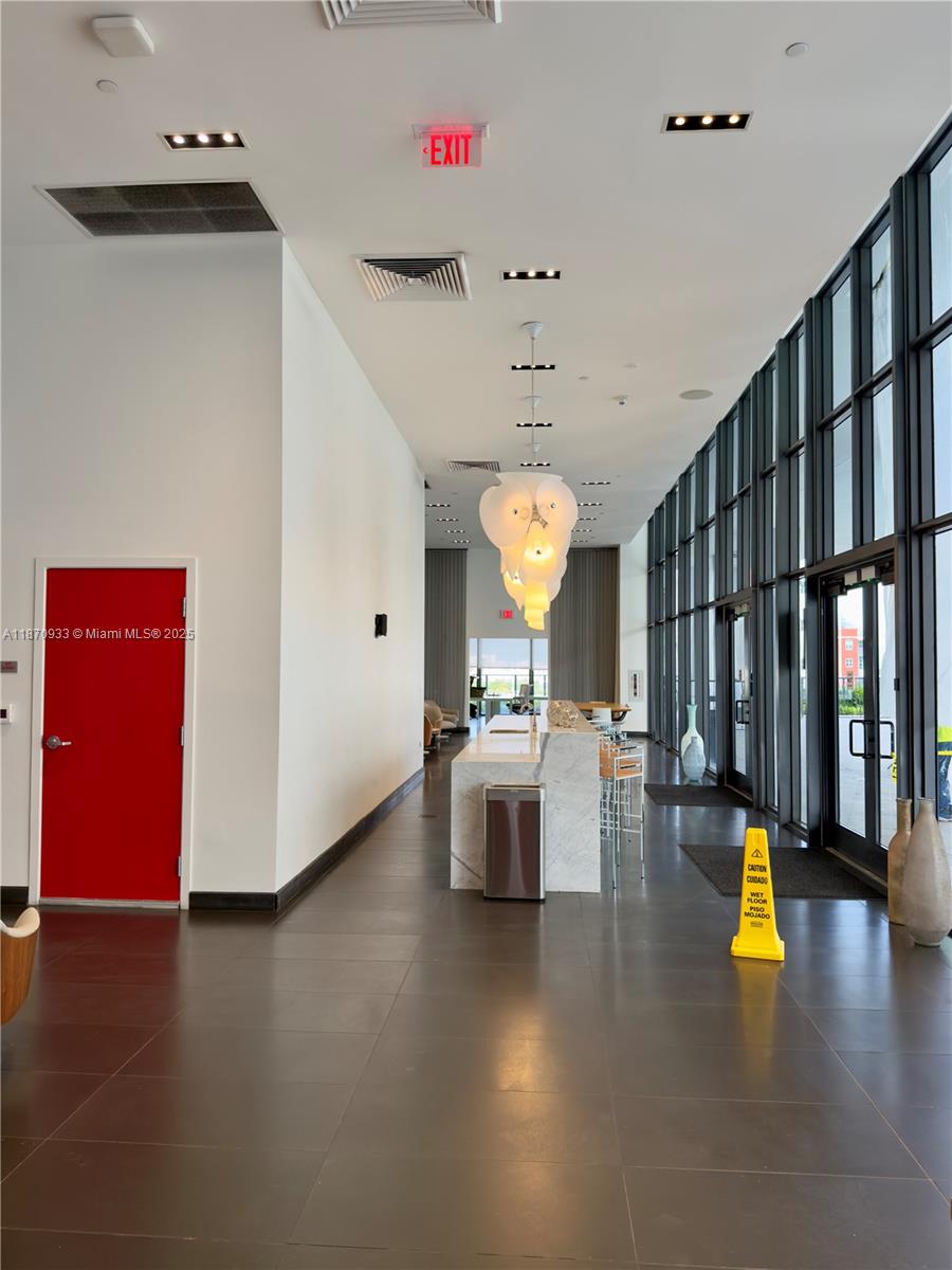 CANVAS CONDO - Residential Lease