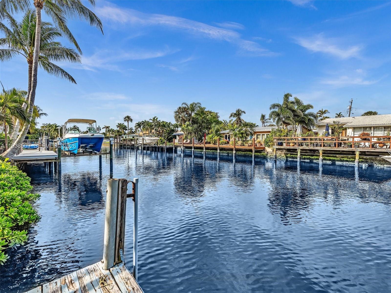 MIDDLE RIVER MANOR - Residential