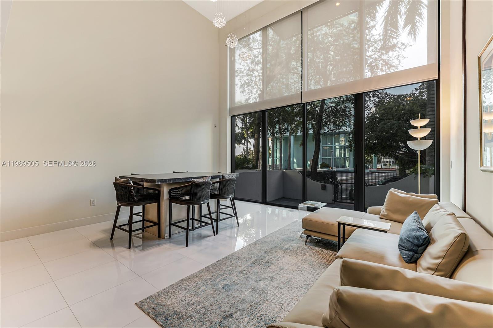 6000 Collins Ave 112