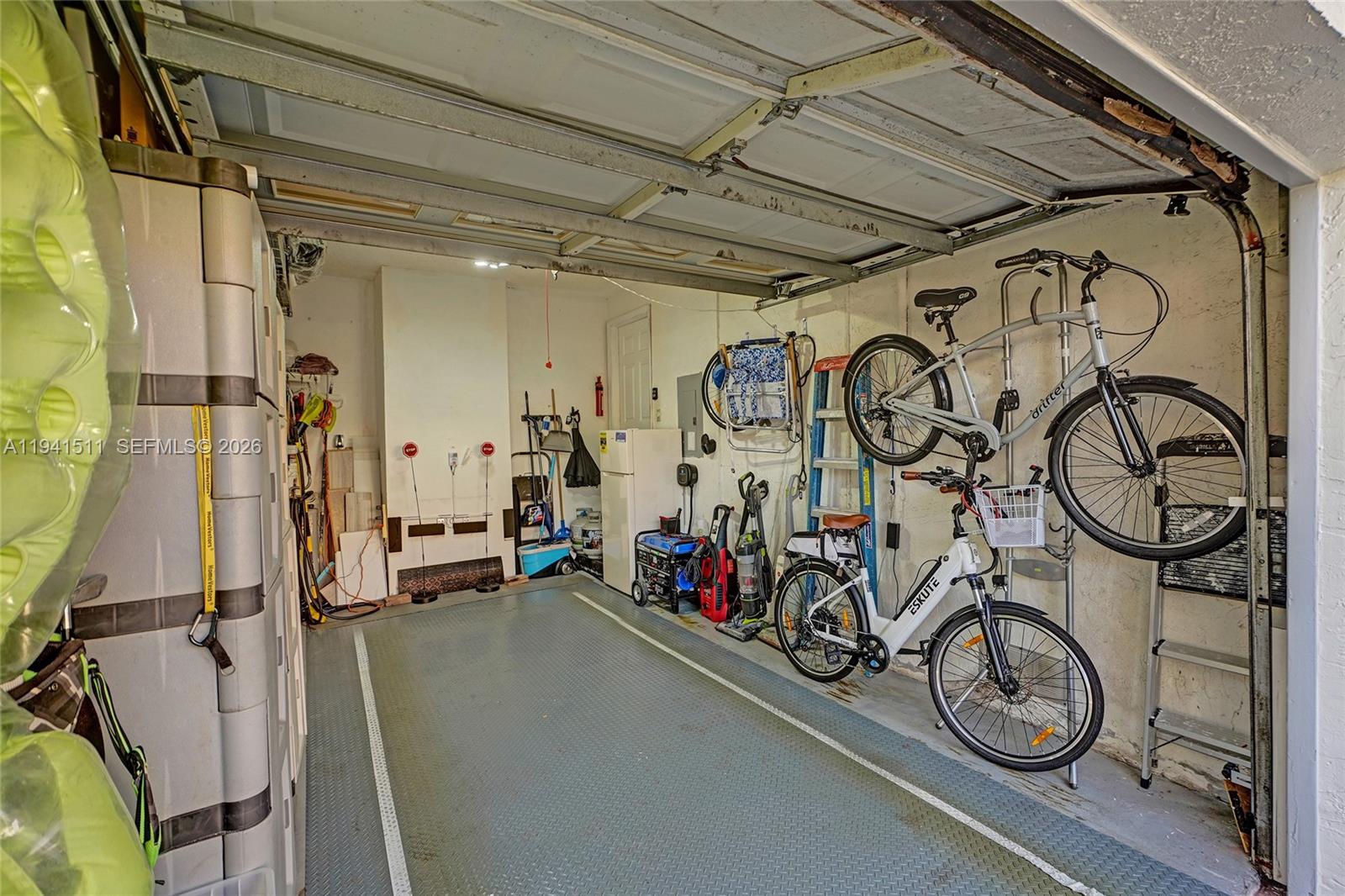 LA MIRAGE OF HARBOR VILG - Residential