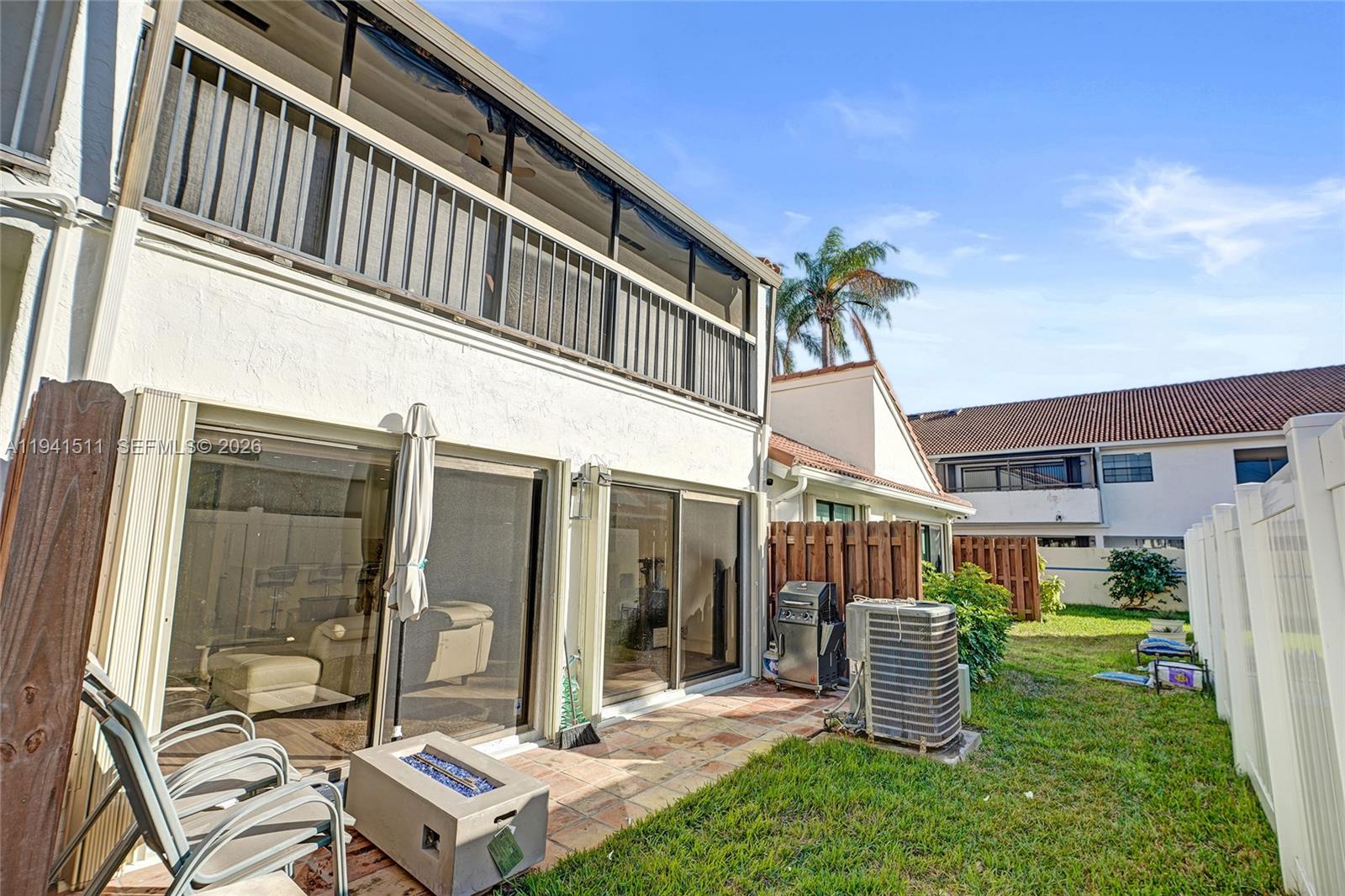 LA MIRAGE OF HARBOR VILG - Residential