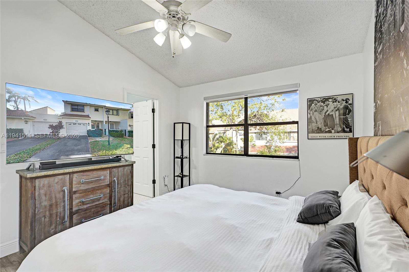 LA MIRAGE OF HARBOR VILG - Residential