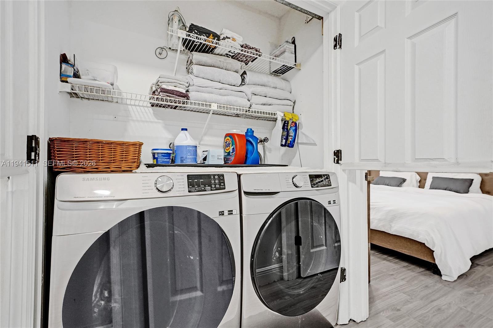 LA MIRAGE OF HARBOR VILG - Residential