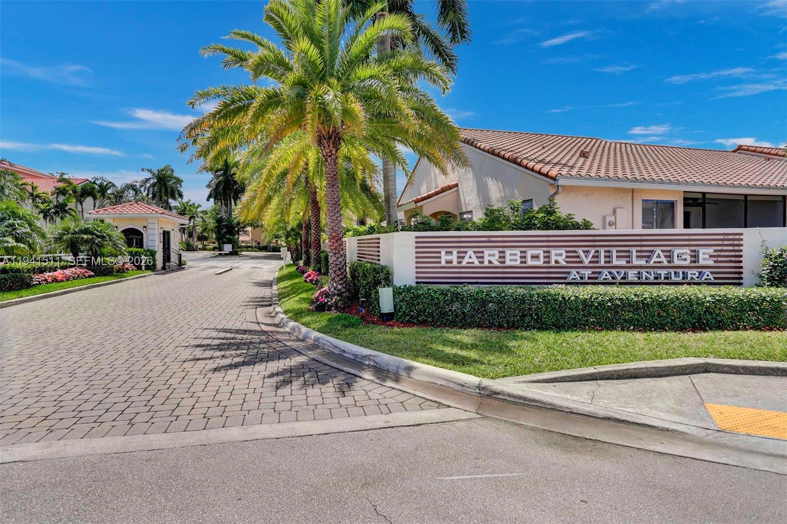 LA MIRAGE OF HARBOR VILG - Residential