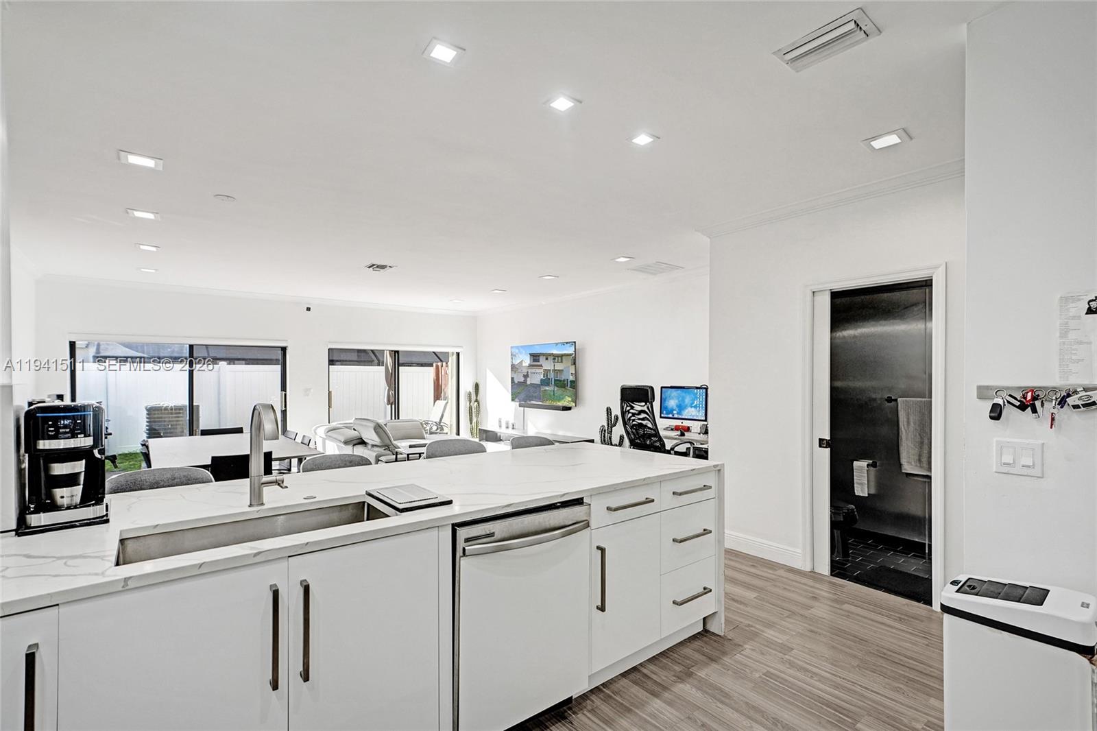 LA MIRAGE OF HARBOR VILG - Residential