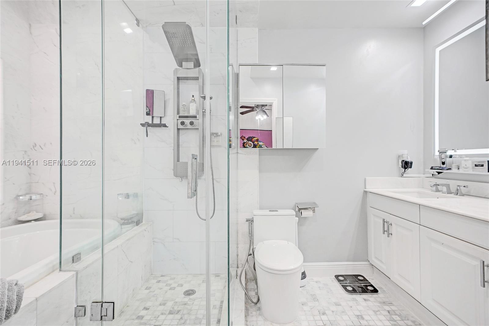 LA MIRAGE OF HARBOR VILG - Residential