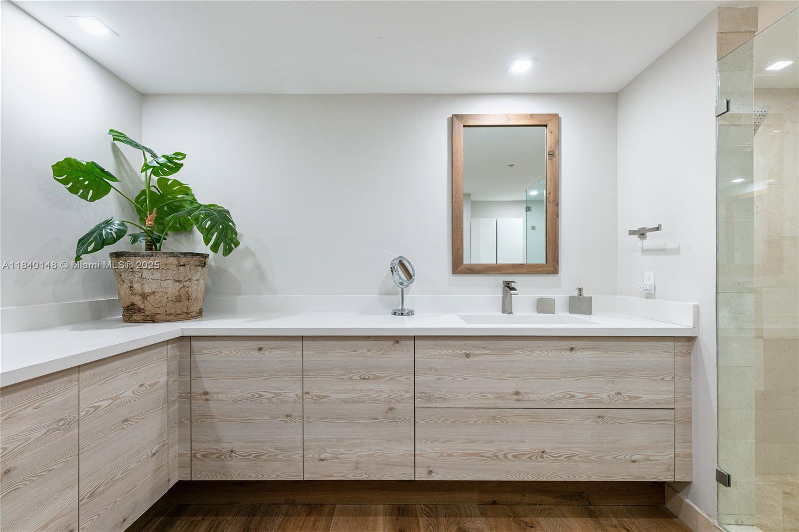 The Executive Residences C - Residential Lease