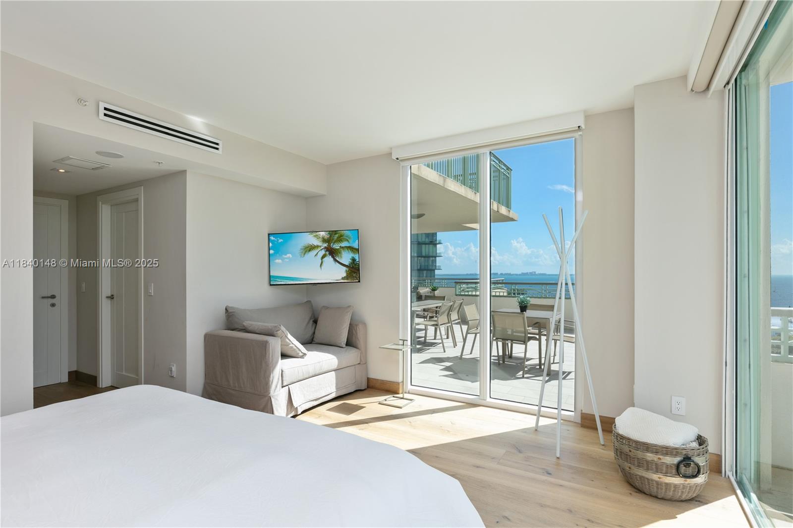 The Executive Residences C - Residential Lease