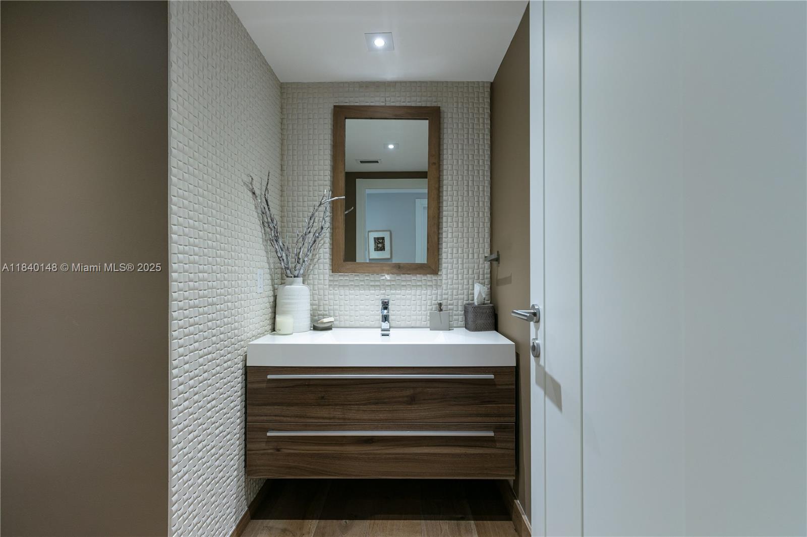 The Executive Residences C - Residential Lease