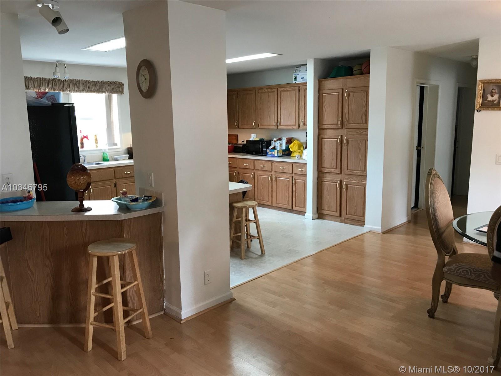 MAINARD MANOR - Residential