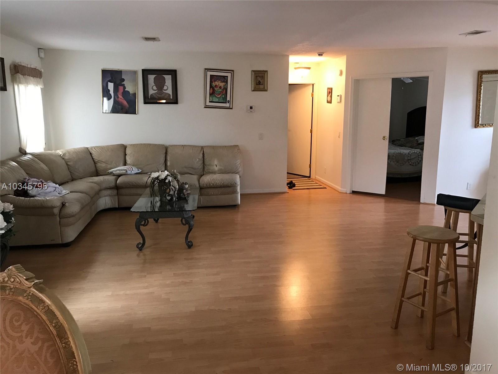 MAINARD MANOR - Residential